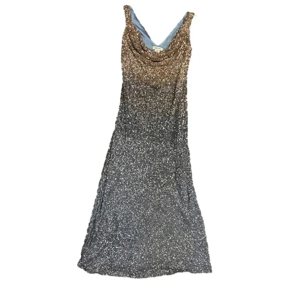 Pamella Roland Beige & Silver Ombré Sequin Gown - Picture 3 of 3